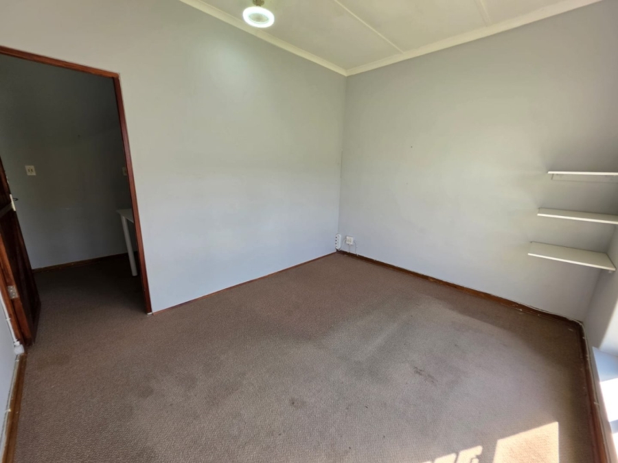 6 Bedroom Property for Sale in Bethlehem Free State